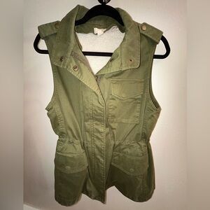 Olive Green Utility Vest